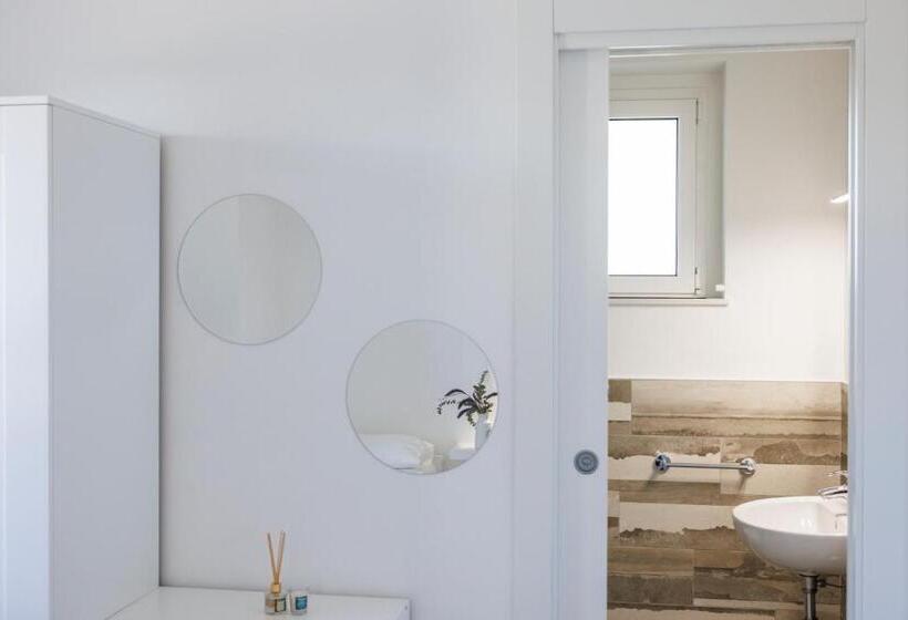 مبيت وإفطار Essentia Rooms & Relax