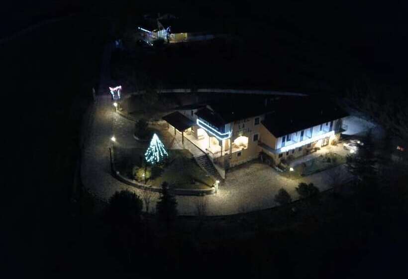 مبيت وإفطار La Loggia