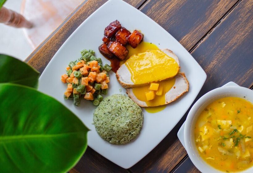 هتل Balmoral Plaza