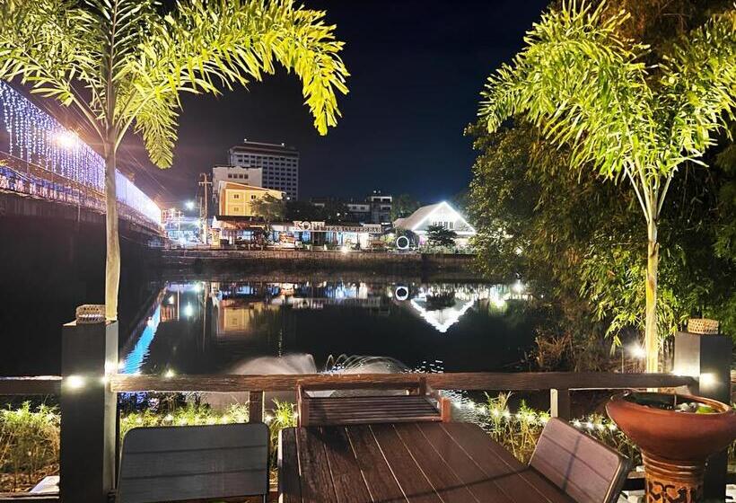 هتل Chanmel Riverside