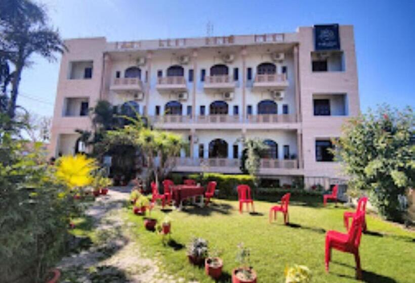 ホテル Fort View, Tikamgarh