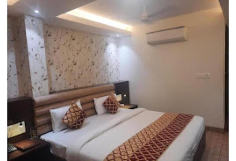 فندق Sharon Residency Madhya Pradesh