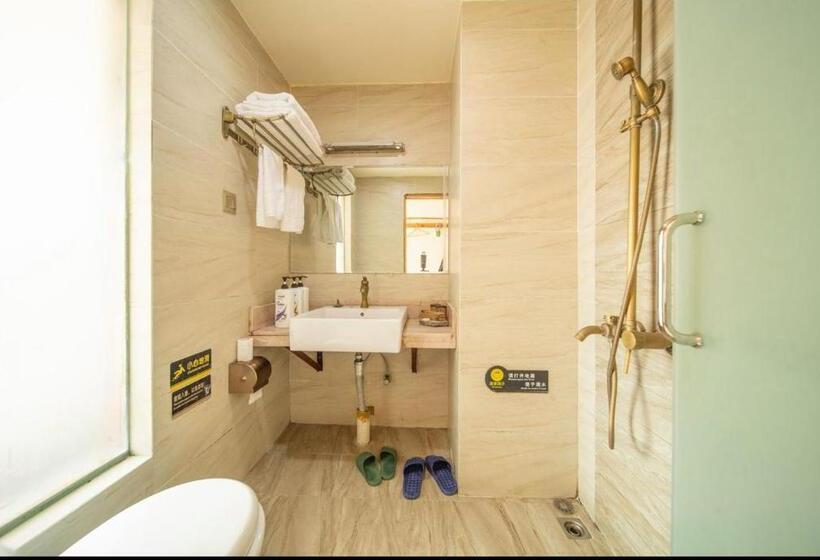 فندق Time Away Inn