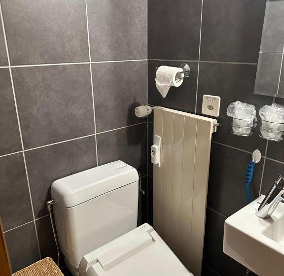 بنسيون Chambre Indépendante Valdor