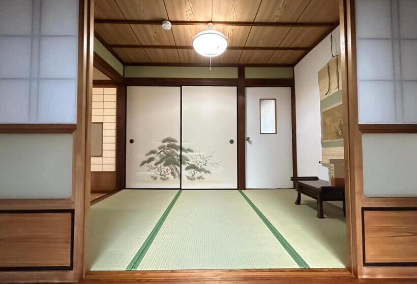 بنسيون Guesthouse & Sauna 杜(mori)