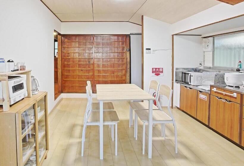 بنسيون Guesthouse & Sauna 杜(mori)