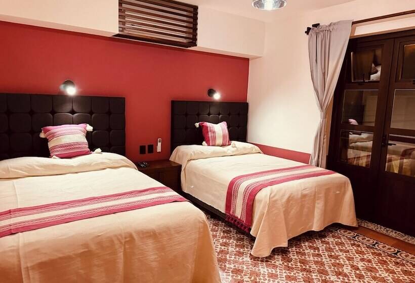 پانسیون Lidia Anturios Suites