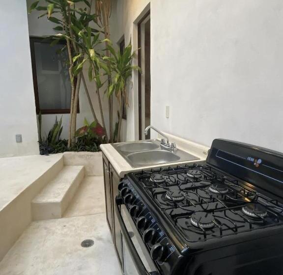 پانسیون Museo Viscuso   Ospitalità Six Edens