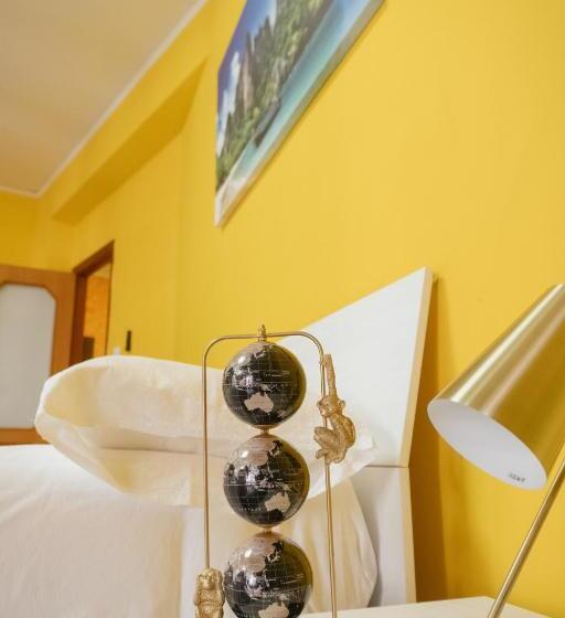 تختخواب و صبحانه Domus Aurea Relax Room