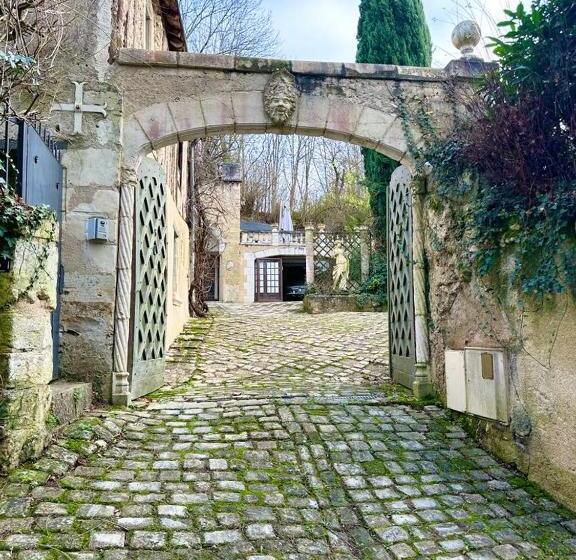 تختخواب و صبحانه Maison D Hôtes Prince Face Au Château Du Clos Luce