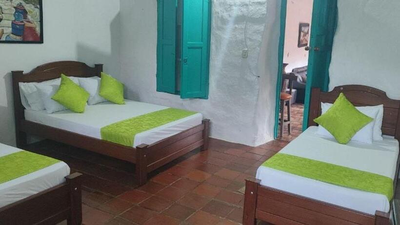 هتل Hospedaje Casa Grande Arbolito