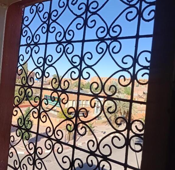 هتل Hôtel Hicham