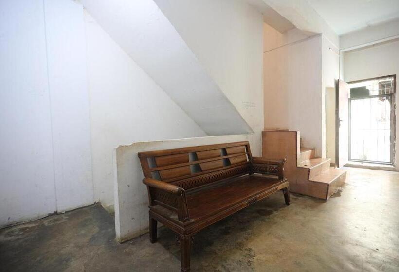 فندق Spot On 93445 Penginapan Alfafa Scorpio