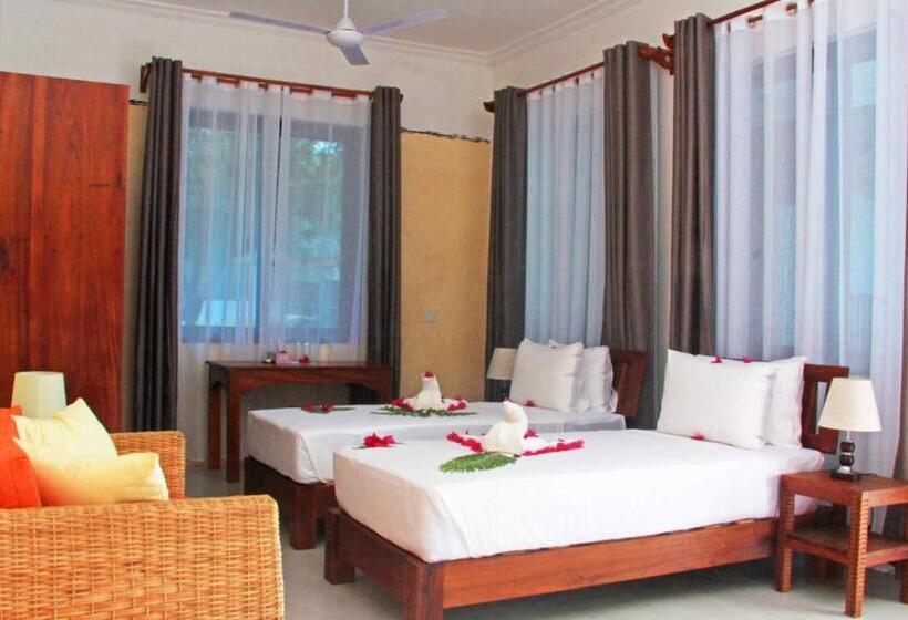 Manolo Beach Resort