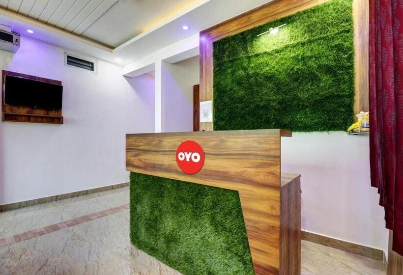 Oyo Hotel Aishwarya Comforts