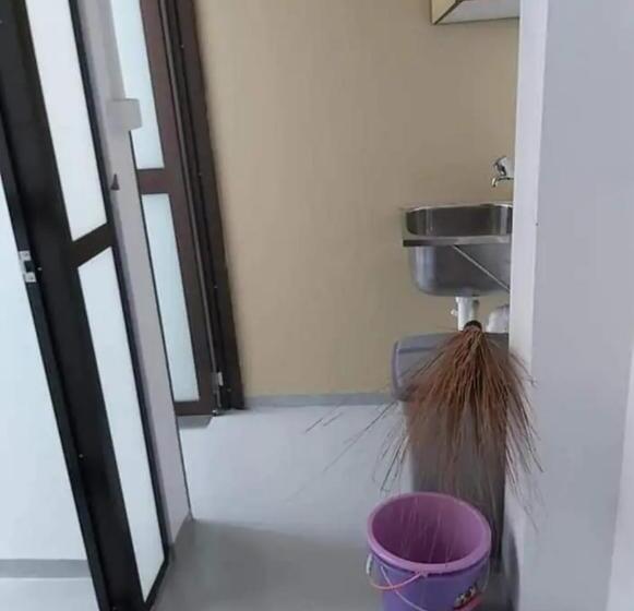 پانسیون Barrett Accommodation Budget Rooms