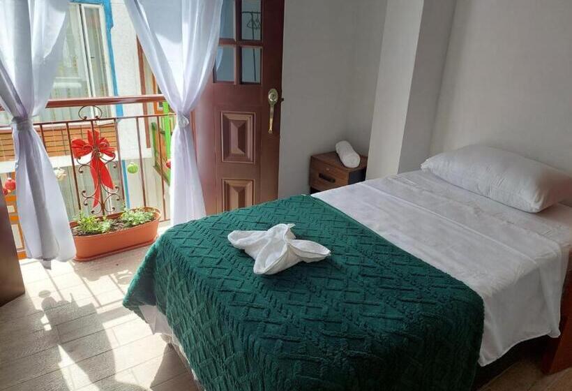 پانسیون Casa Helena