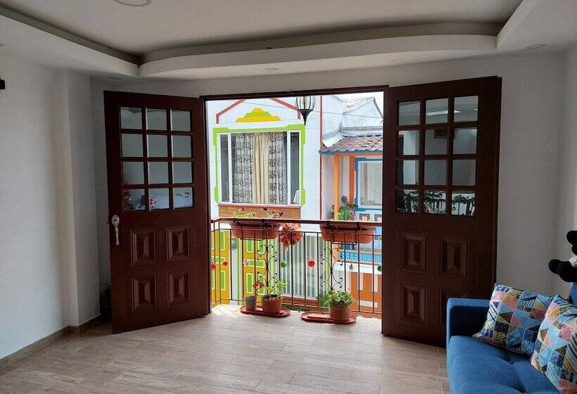 پانسیون Casa Helena