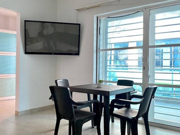 پانسیون Guakmaya Hostel