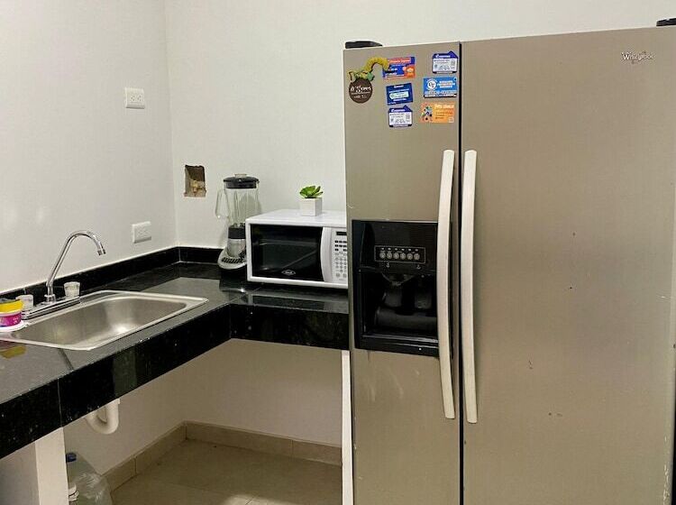 پانسیون Guakmaya Hostel