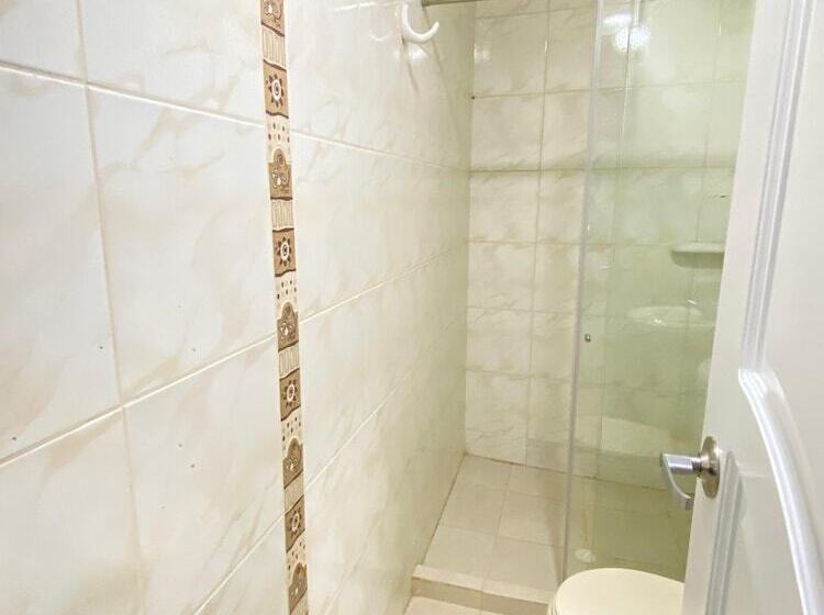 پانسیون Guakmaya Hostel