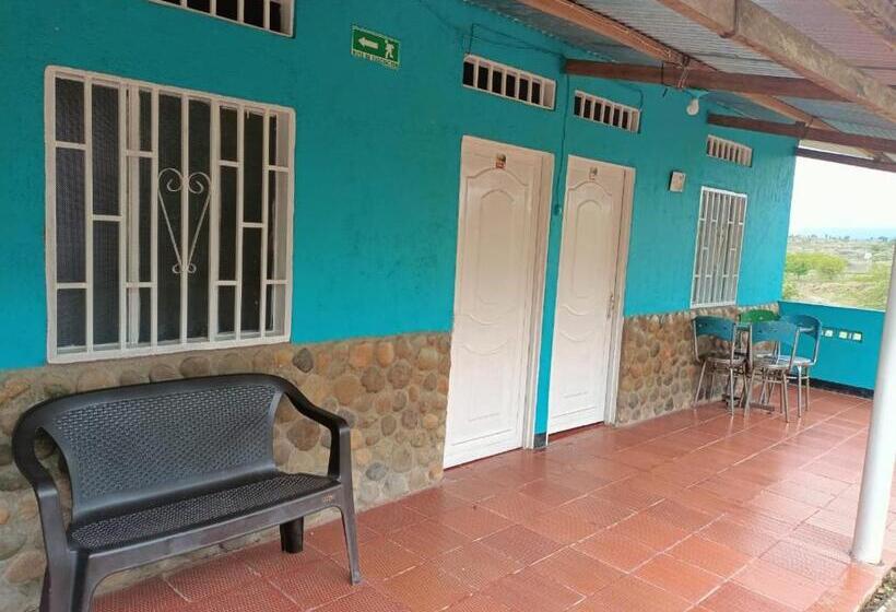 پانسیون Hostal Sol De Verano Doña Lilia