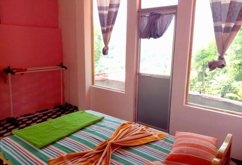 بنسيون Mountain Top Guest