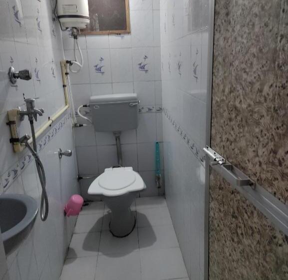 پانسیون Ramashray Guest House