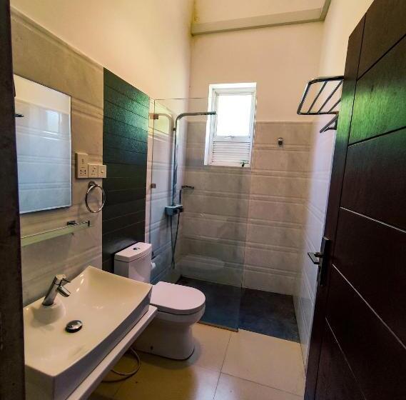膳宿费 The Yacht Villa Near Colombo International Airport