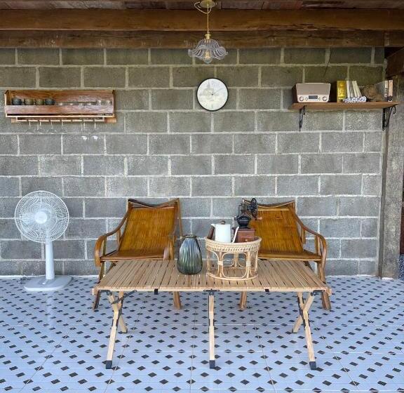 リゾートホテル บ้านเล็กในป่าใหญ่ At น่าน Little House In The Forest At Nan