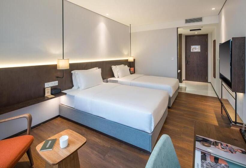 Wuyu Hotel   Chongqing Jiangbei Airport & Light Rail