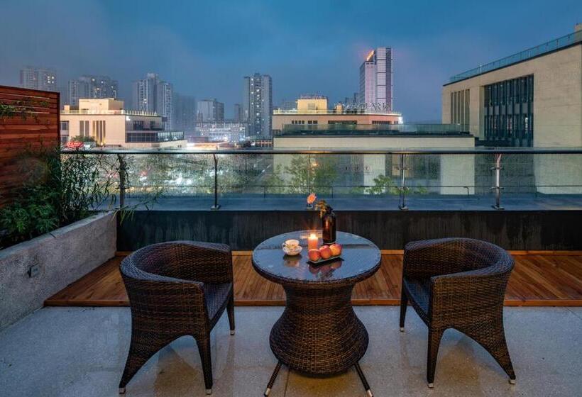 Wuyu Hotel   Chongqing Jiangbei Airport & Light Rail