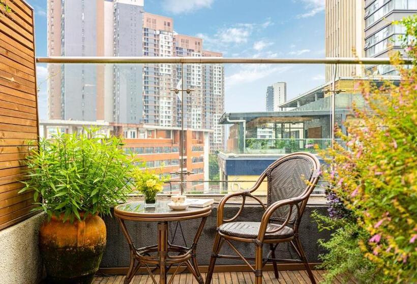 Wuyu Hotel   Chongqing Jiangbei Airport & Light Rail