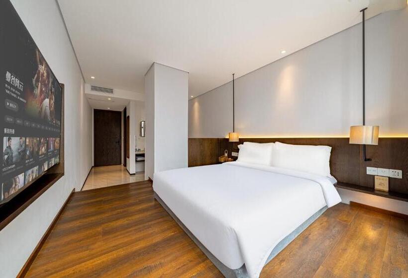 Wuyu Hotel   Chongqing Jiangbei Airport & Light Rail