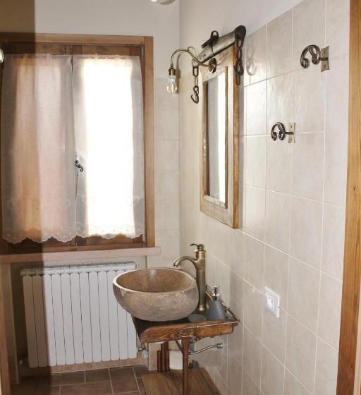 민박 La Casa Delle Rondini