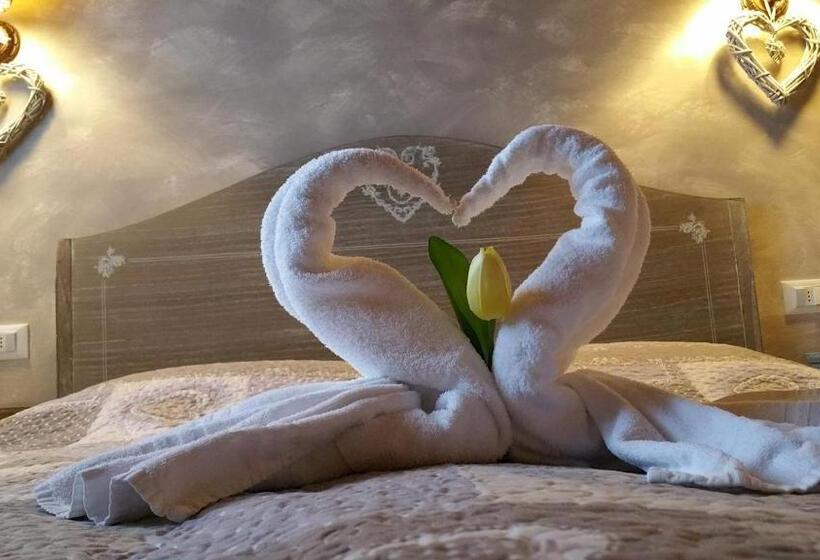 민박 La Casa Delle Rondini