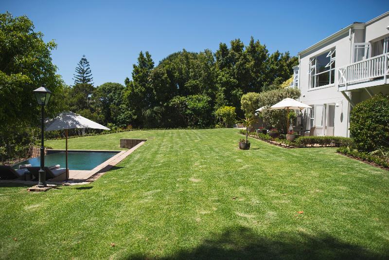 ホテル 18 on Hillwood