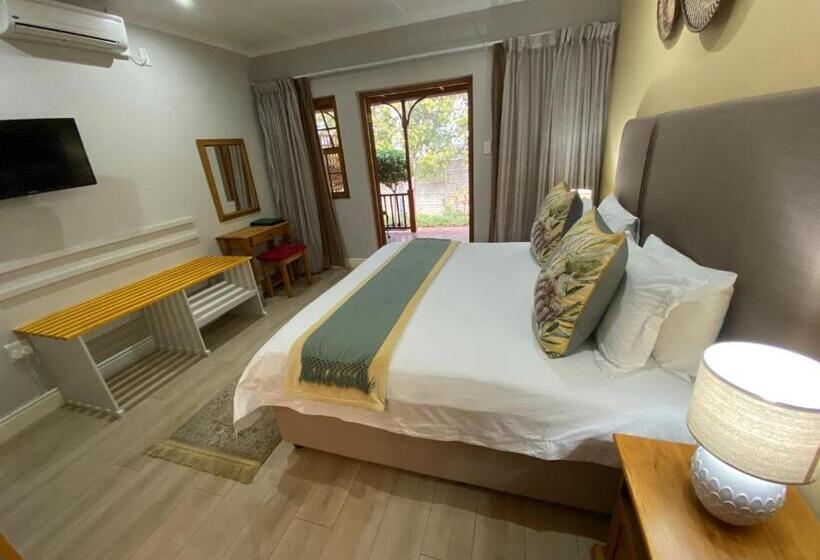 Отель 88 Baron Van Reede Guesthouse