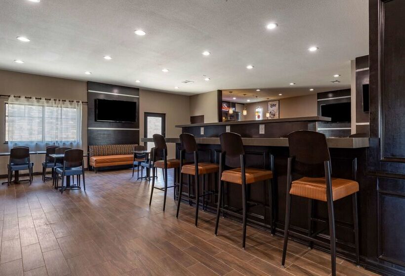 호텔 Best Western Plus Big Lake Inn