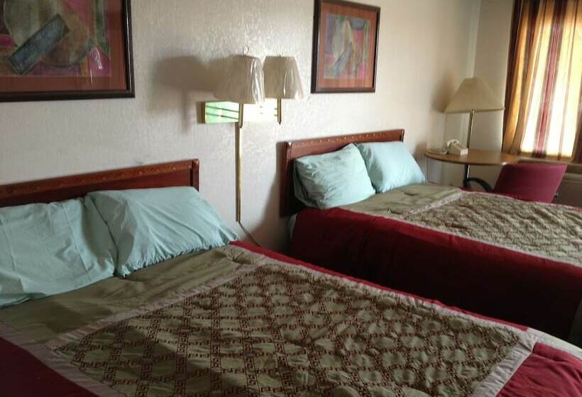 בית מלון כפרי Crown Inn