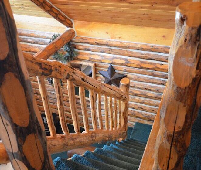 هتل Eagle Ridge Ranch