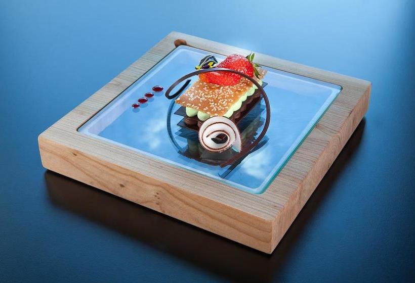 هتل Eva Park Life & Spa