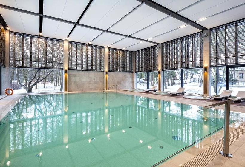 هتل Eva Park Life & Spa