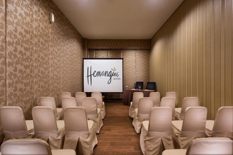 Fotos del hotel Hemangini Hotel Bandung:  6