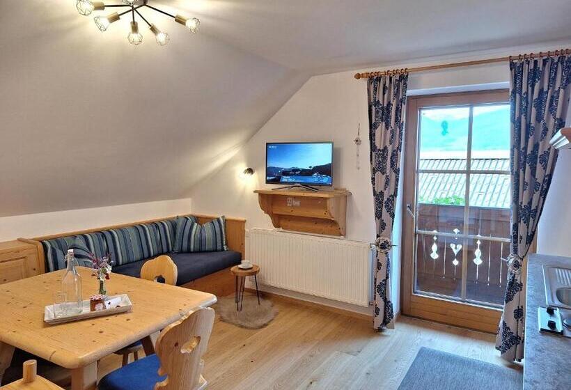 فندق Historischer Bauernhof Schabus