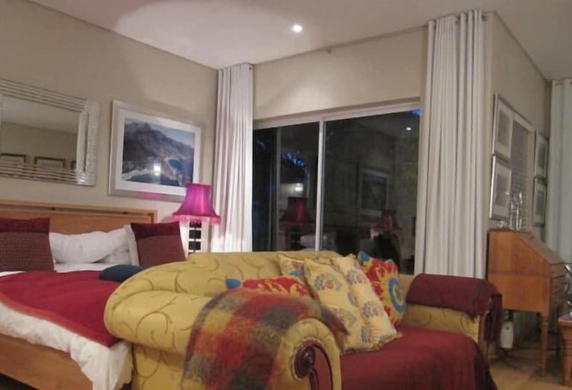 בית מלון כפרי Navona Constantia Guest Cottage