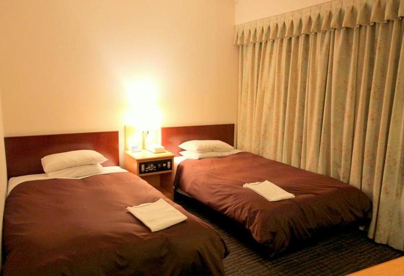 فندق New Gaea Oitaekimae