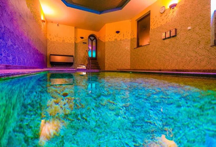 هتل Pensjonat Fitness & Spa Gregor
