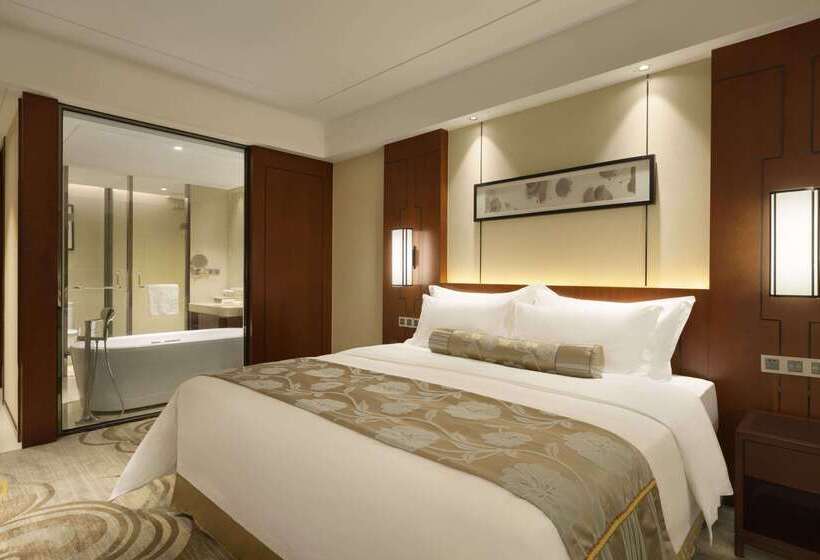 هتل Ramada Jiaxing