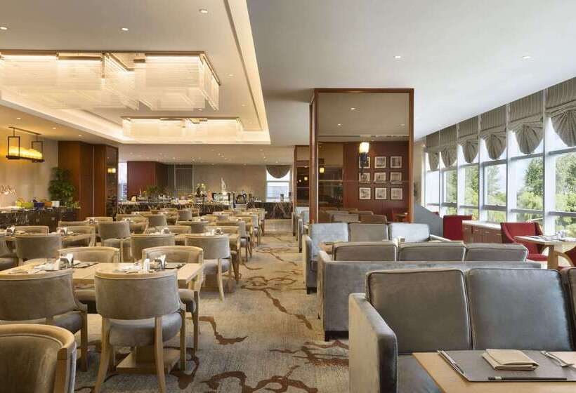 هتل Ramada Jiaxing